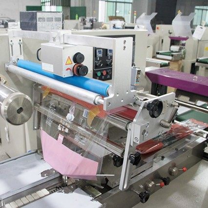 全自动枕式海鲜包装机 黄花鱼装袋机 高速卧式食品包装机厂家直供,淘宝优惠券,粉丝福利购,淘宝优惠卷