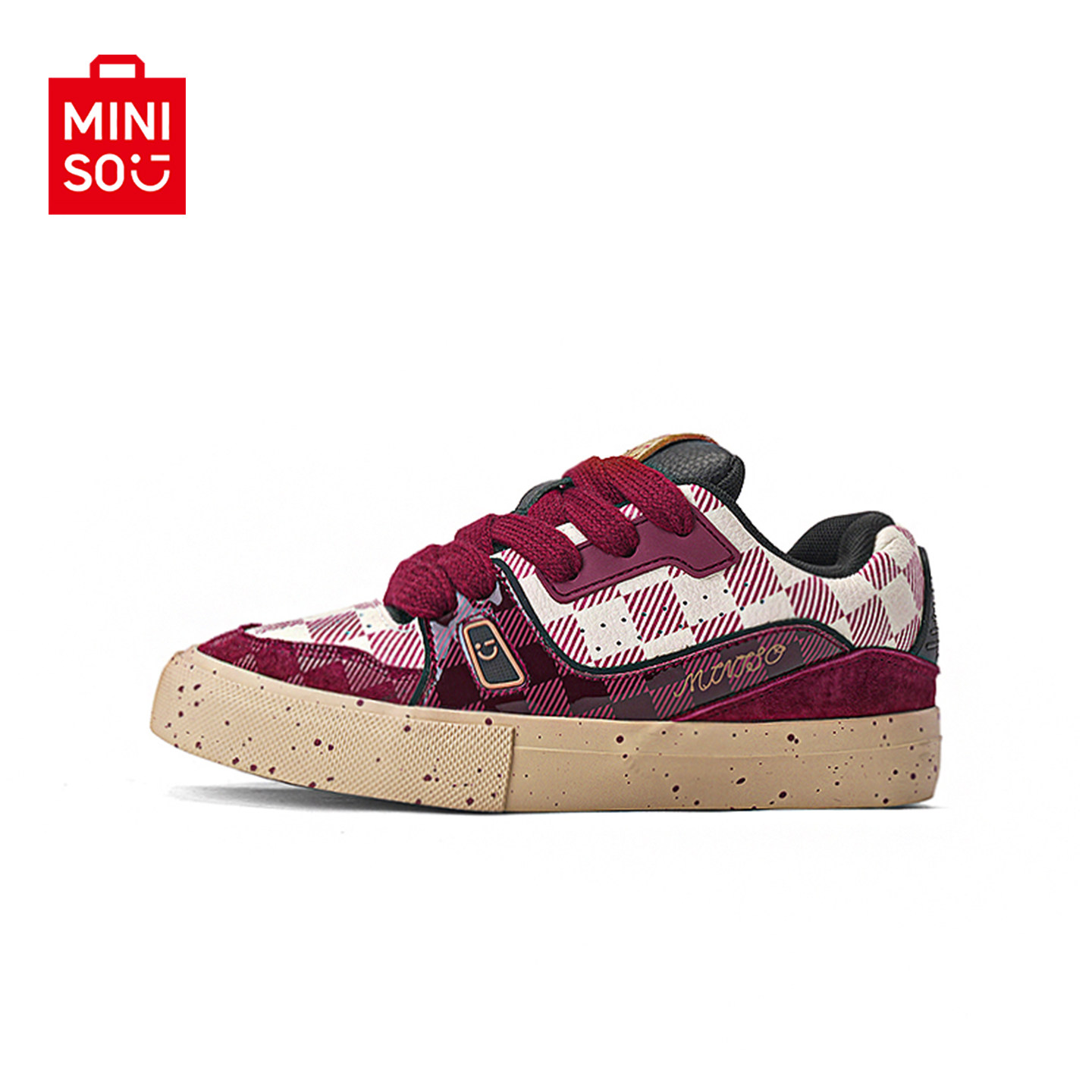MINISO/名创优品鞋子男酒红棋盘格面包鞋情侣复古休闲运动滑板鞋,淘宝优惠券,粉丝福利购,淘宝优惠卷
