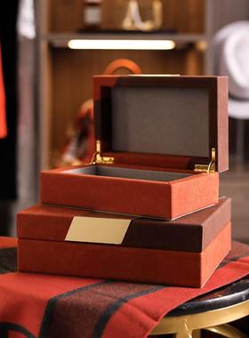 样板房间全屋定制衣柜衣帽间陈列展示品衣服饰鞋子帽软装饰品摆件