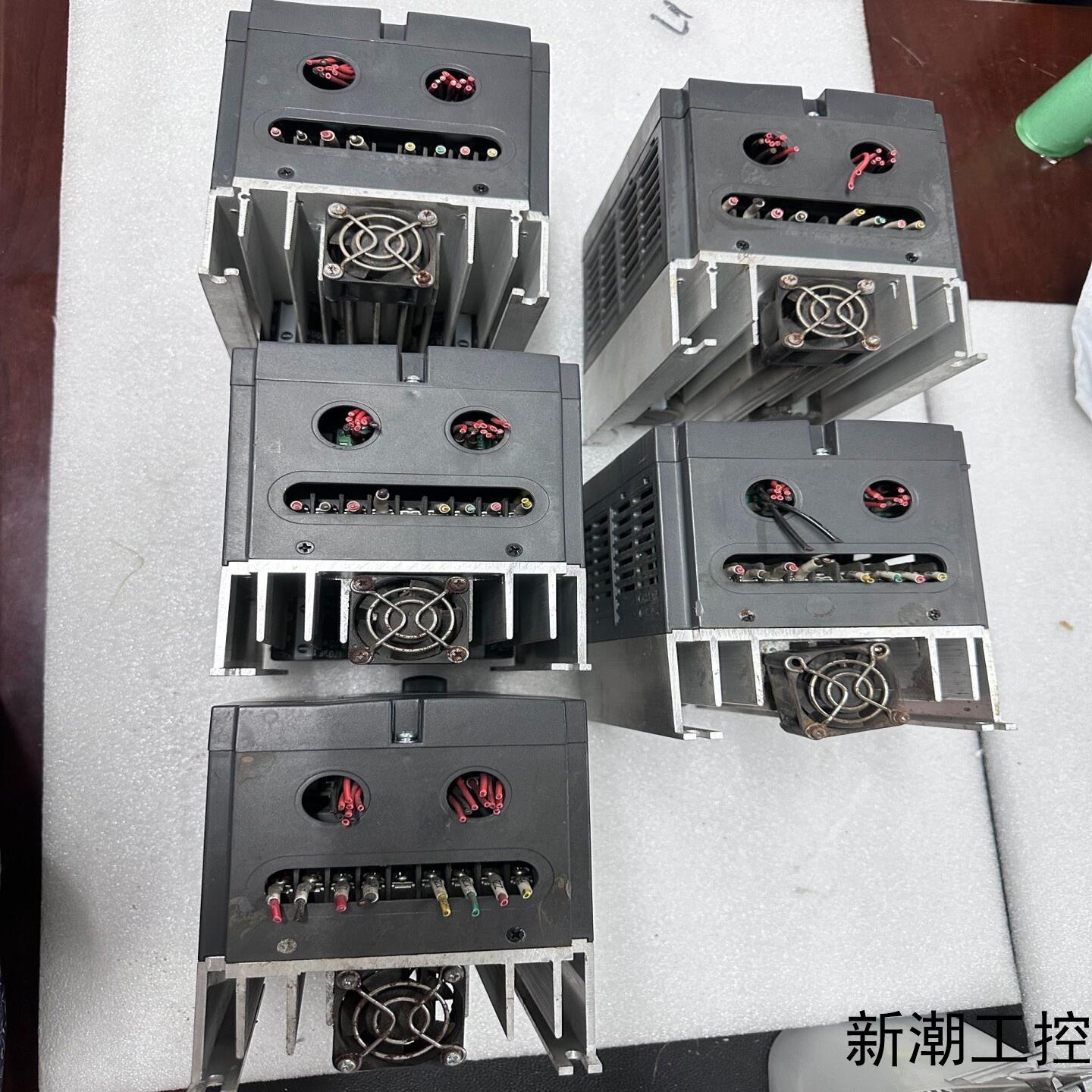 红旗泰变频器RF300A-R75G-1 220V 075K议价商品 - 图2