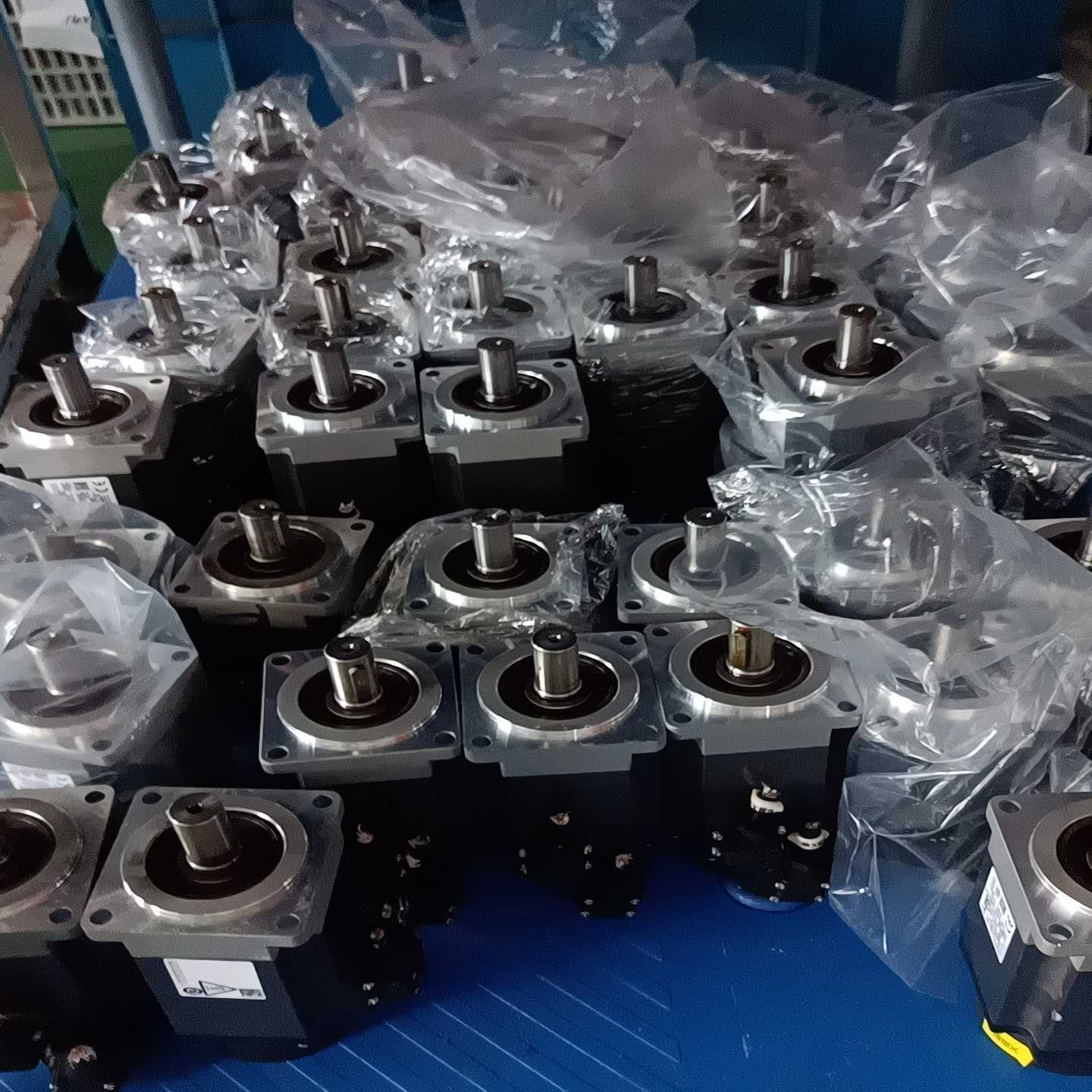 #三菱驱动器MR-JE-40CMR-JE-20CMR-J--议价商品 - 图3