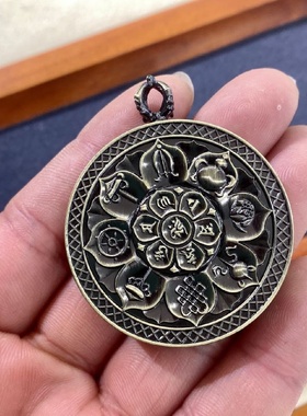 西藏拉萨手绘唐卡莲花生大师宗喀巴嘎乌盒设计感毛衣链春夏坠饰品