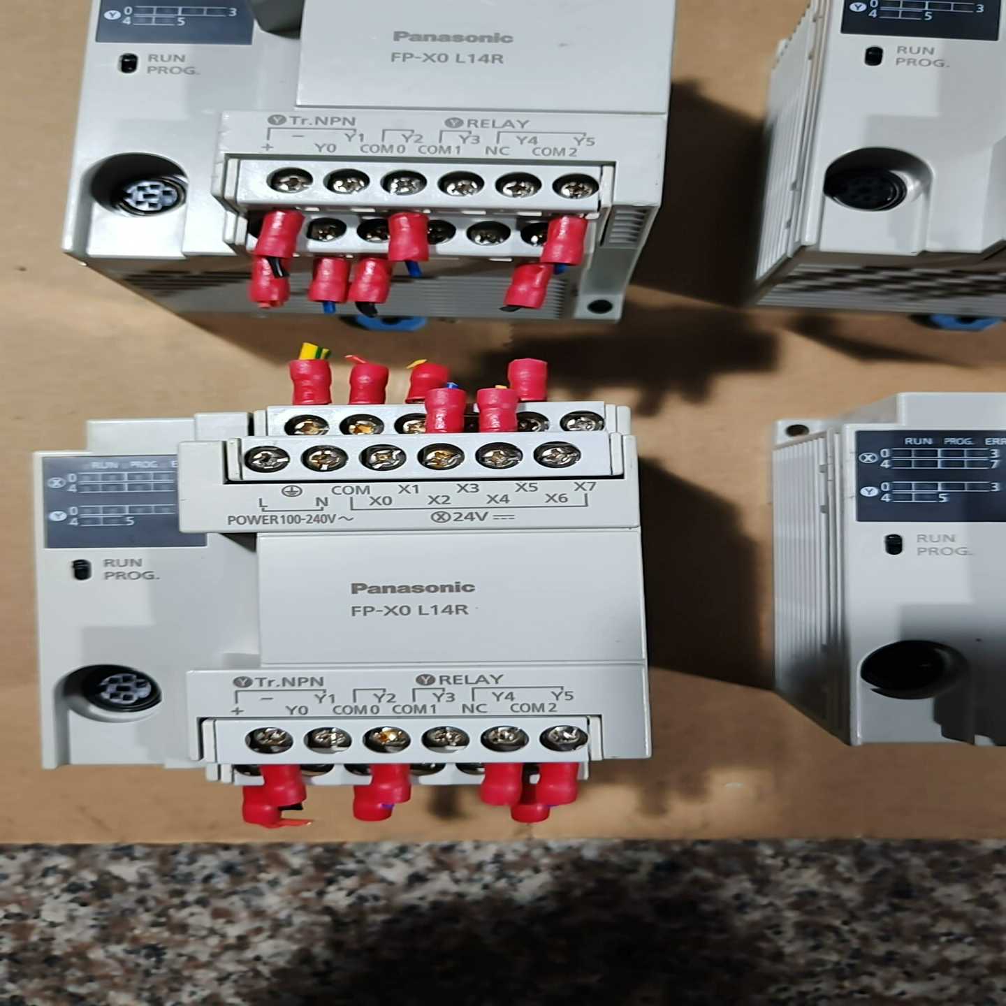 松下PLCFP-X0L14R,型号AFPX0L14R-F--议价商品 - 图0