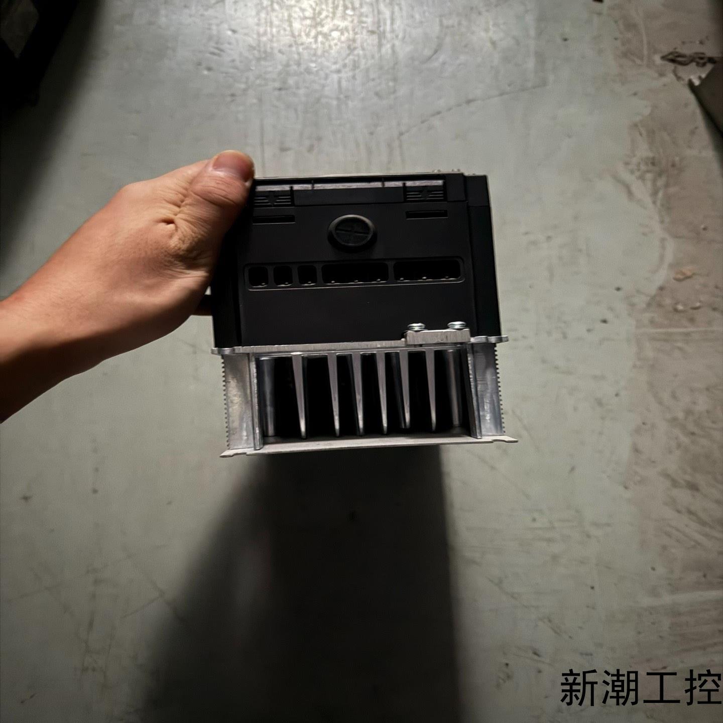 日业SUNYE变频器CM630H-4T4R0GB5R6P议价商品 - 图0