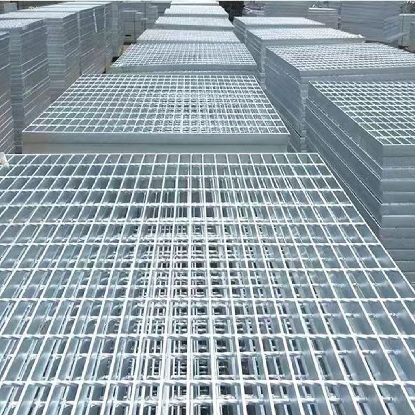 热镀锌钢格栅板不锈钢格栅排水沟盖板井盖楼梯踏步平台镀锌网定制,淘宝优惠券,粉丝福利购,淘宝优惠卷