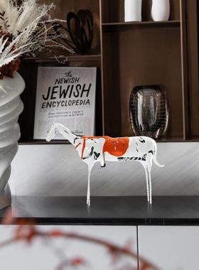 三春三夏 迷彩手绘马摆件书房样板间装饰柜办公室桌面软装工艺品