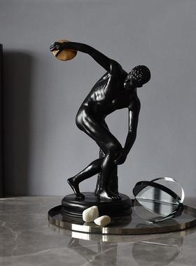 白金色黑色掷铁饼者雕塑软装饰电视柜意式极简健身房艺术创意摆件
