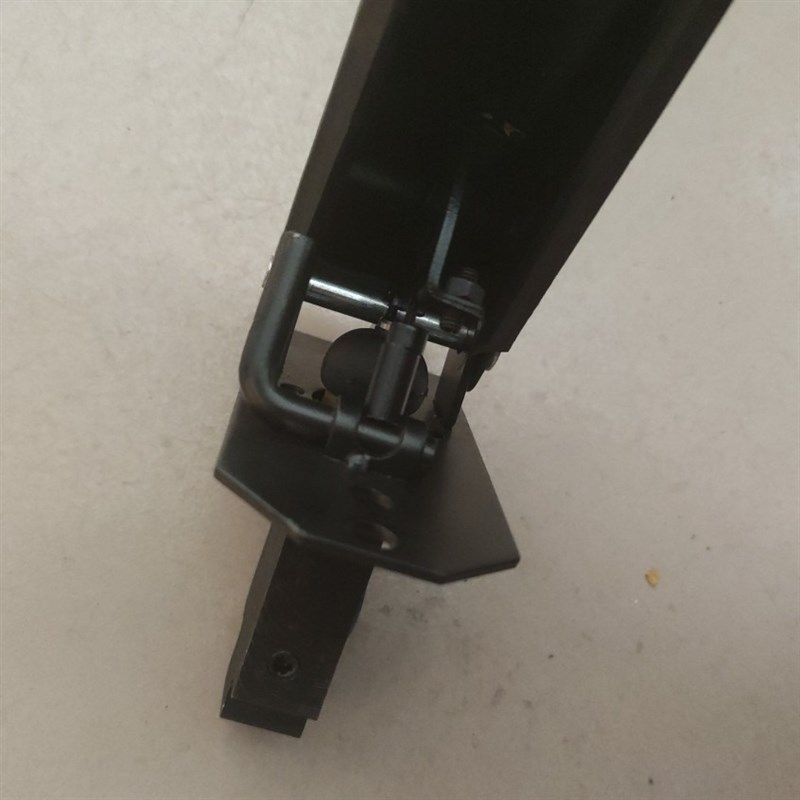 新源65-75胶轮式挖掘机   液压破碎锤脚踏阀 带踏板炮头脚踏阀,淘宝优惠券,粉丝福利购,淘宝优惠卷