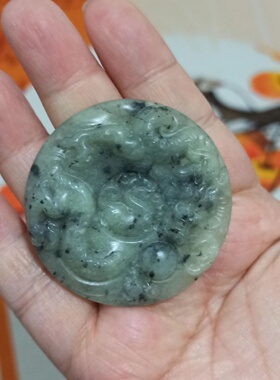 辽宁岫玉吊坠特色仿古龙戏珠
