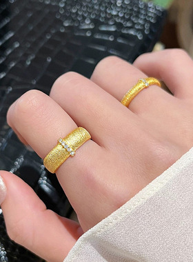 法式轻奢复古拉丝女戒指