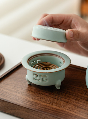 桌面摆件香炉汝窑天青色小香炉祥云香炉开片可养香薰茶道三足