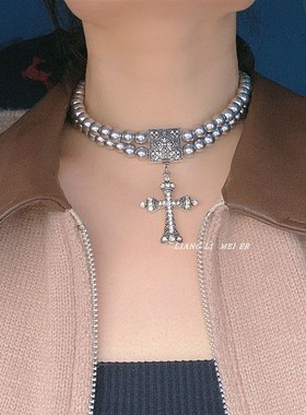 双层灰色珍珠项链男女潮镶钻十字架复古珍珠链情侣小众女锁骨链