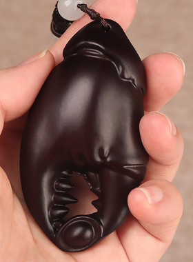 手把件男士把玩挂绳黑檀木实木雕刻螃蟹钳手里钳挂饰工艺品