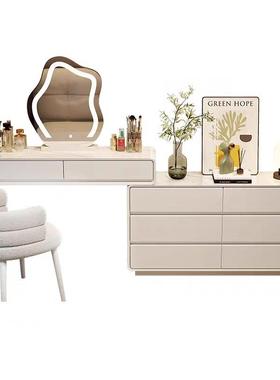 化妆椅子靠背简约轻奢女生卧室美甲梳妆台家用凳子椅网红花瓣餐椅