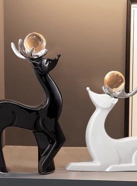 现代简约轻奢风麋鹿高级感陶瓷摆件客厅办公室酒柜电视柜装饰礼品