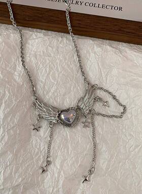 甜酷小众天使之翼项链哥特辣妹十字街流苏锁骨链个性精致爱心颈链