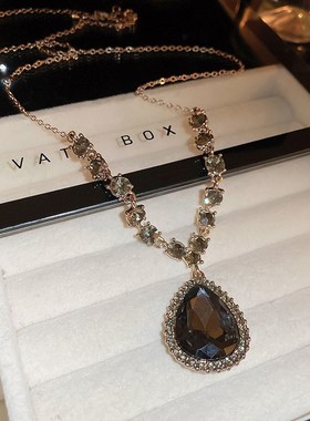 镶钻水滴V形长款项链 个性高级感休闲风毛衣链轻奢百搭时尚项饰女