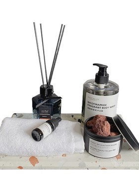 轻奢时尚样板房卫生间香薰套装组合售楼中心酒店浴室摆件软装饰品