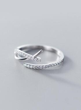 新款字母交叉镂空戒指女清新甜美镶钻时尚开口可调节指环