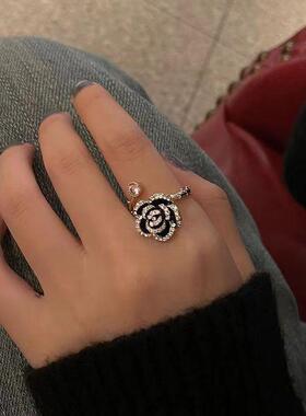 人间富贵花~黑色山茶花戒指女级感轻奢法式小香风温柔气质潮