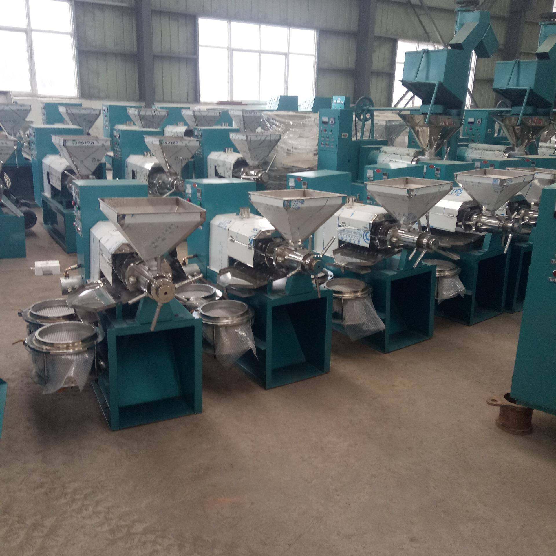 产地货源新款60型胡麻小型榨油机可赶集移动螺旋小型胡麻榨油机,淘宝优惠券,粉丝福利购,淘宝优惠卷