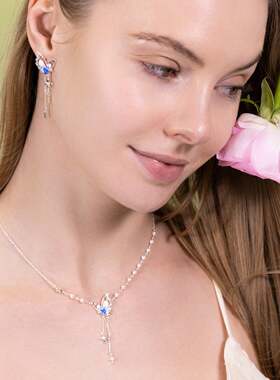 SELENICHAST蝴蝶星星项链轻奢小众高级感送女友生日礼物2026新款