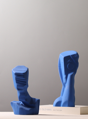 北欧创意磨砂人脸摆件陶瓷装饰品样板房客厅茶几摆设克莱因蓝白色