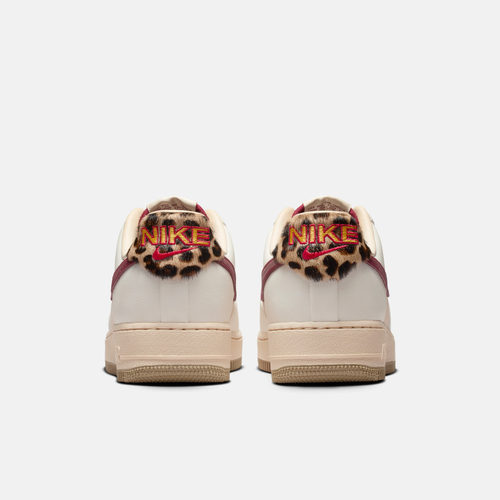 滔搏NIKE耐克女鞋AIR FORCE 1 '07空军一号运动休闲鞋IM7510-262 - 图2