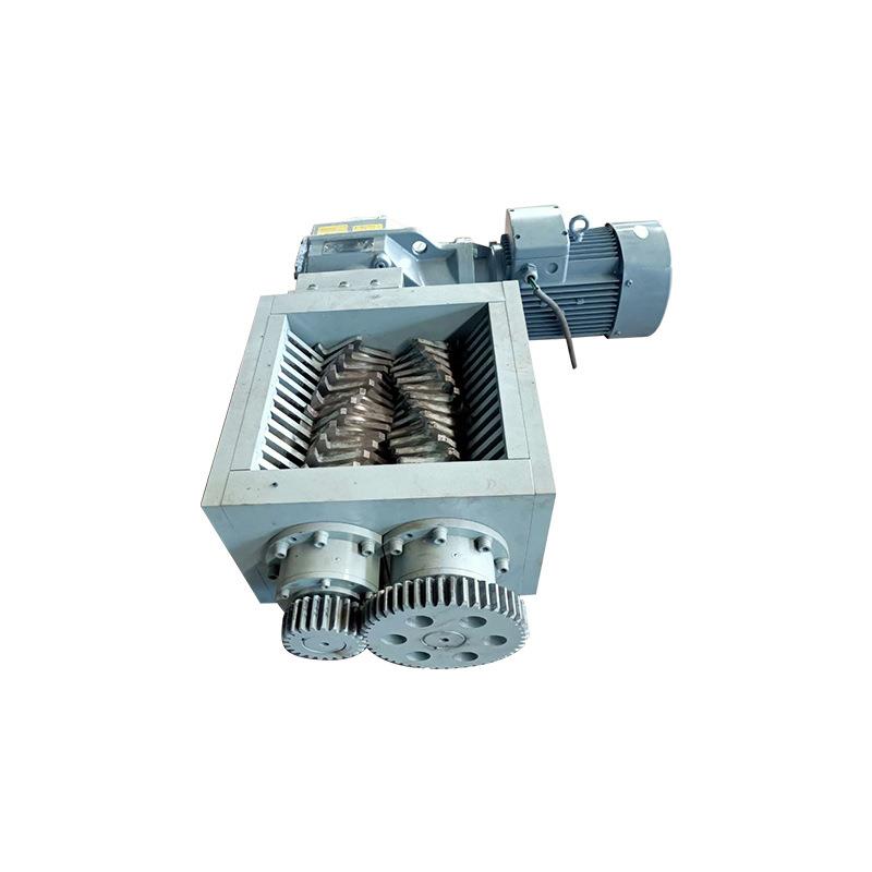 Shredder chassis single and double shaft plastic metal domestic waste large and small shredder crushing manufacturer direct sales