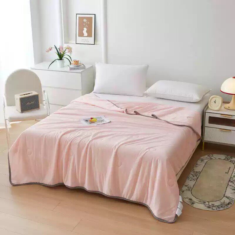 新网红爆款凉感丝冰淇淋轻奢风冰丝凉感空调被夏凉被学生被双人被