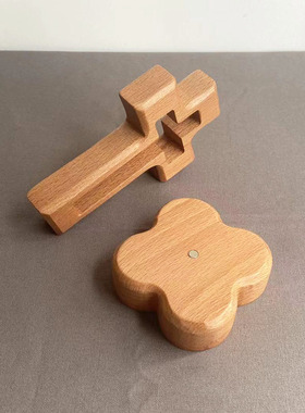 实木镂空十字架家居摆件高14.5cm盒装室N内书房装饰木质十字架