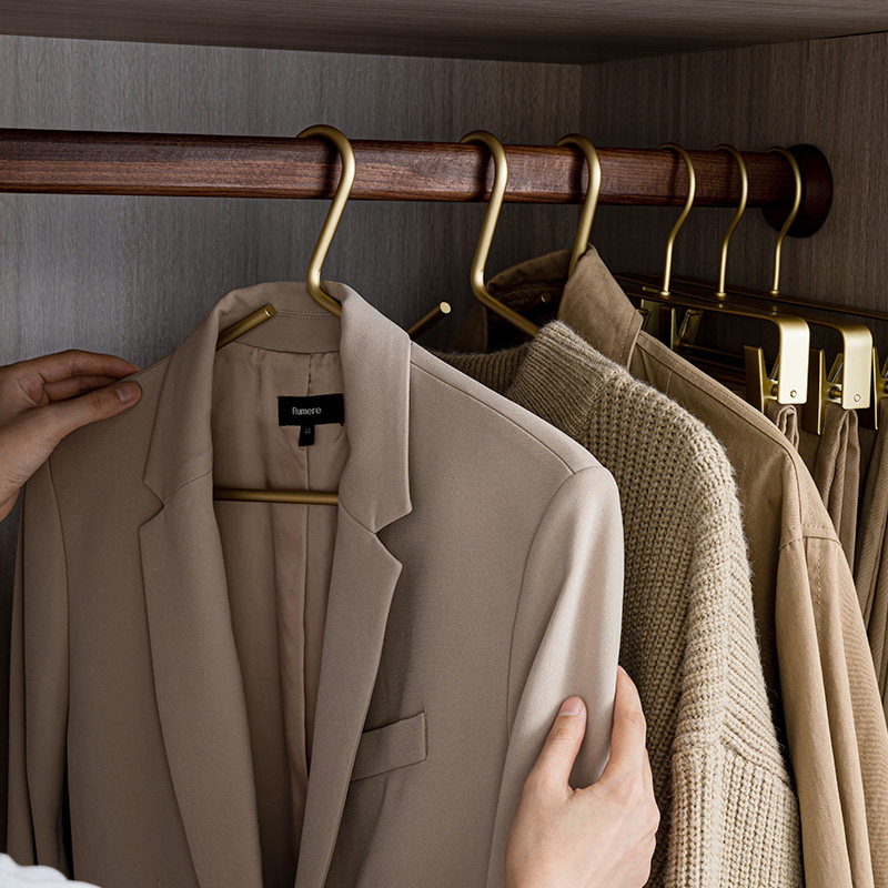 太空铝实心加粗衣架家用轻奢衣柜衣挂西装大衣衣服撑高端衣架子 - 图0