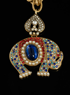 中古风镀金镶嵌大象项链