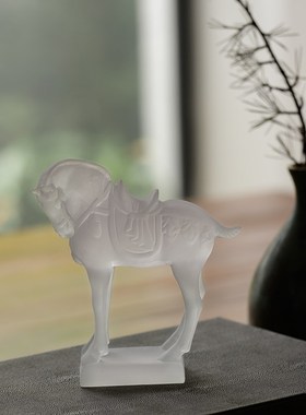 新中式白色透明磨砂动物马摆件客厅书房玄关装饰品博古架艺术摆设