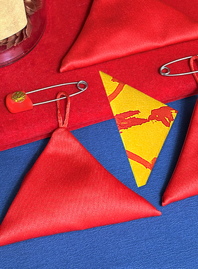 学习进步金榜题名三角形别针福袋