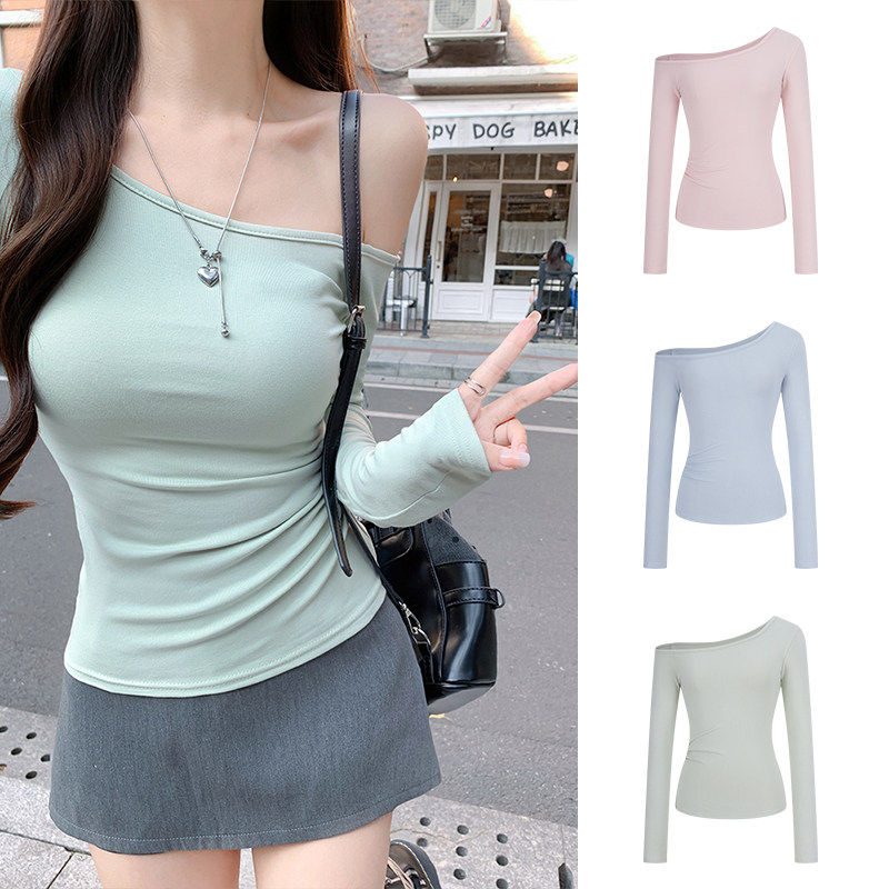 MosesQueen魔西女王纯欲斜肩长袖t恤女修身显瘦内搭打底露肩上衣