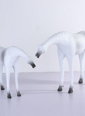 新品现代轻奢金属马摆件乔