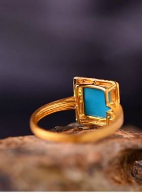 藏珠饰家 天然绿松石戒指 18K金镶钻高瓷高蓝无铁线湖北松石24