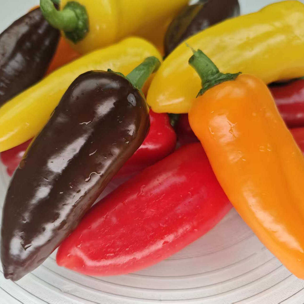 新鲜迷你水果巧克力彩椒五彩甜椒生吃红灯笼小辣椒做沙拉蔬菜现摘,淘宝优惠券,粉丝福利购,淘宝优惠卷