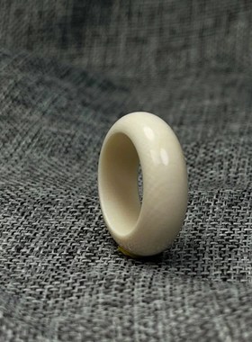 猛犸牙素面戒指指k环简约时尚男女情侣素圈小跑环大内径文玩跑环