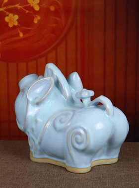 家居萌禹州神垕钧书房呆摆设白色小猪摆件陶瓷瓷花瓶卧室装饰卡通