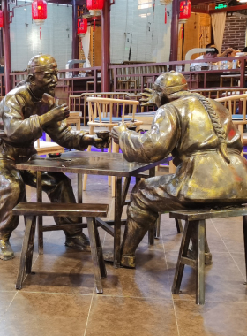 玻璃钢仿铸铜吃火锅迎宾定制雕塑民俗小品街道古镇建设步行街摆件