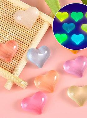 夜光爱心儿童少女心房间布置室内装饰贴墙面 比心贴片DIY摆件配件