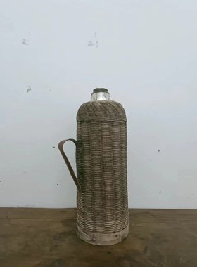 怀旧老式收音机黑白电视机复古老物件闹钟挂钟桌面装饰摆件道具