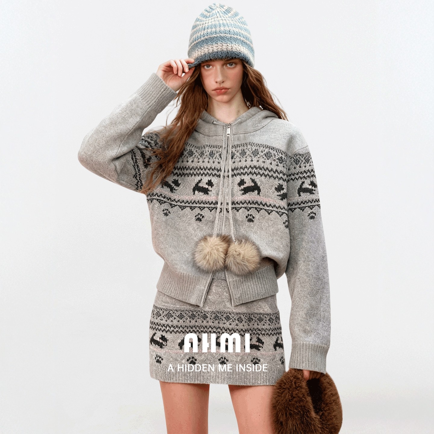 AHMI"麋鹿踏雪"费尔岛连帽毛衣开衫两件套女2025秋冬慵懒针织套装,淘宝优惠券,粉丝福利购,淘宝优惠卷