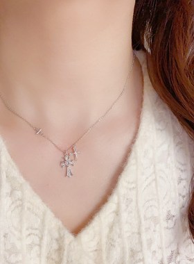 小众时尚简约锆石双十字架吊坠项链个性轻奢百搭高级感锁骨链