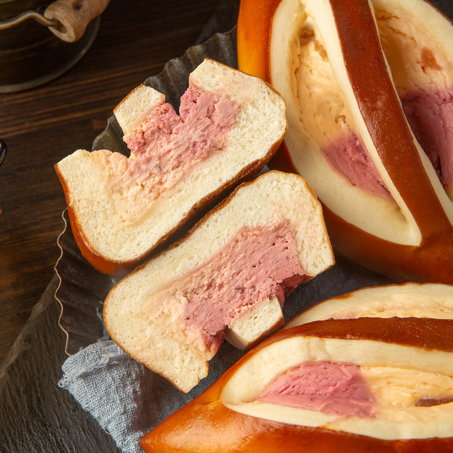 卡布罗森蜜桃树莓碱水饱早餐健身腹强代餐夹心手作软欧包,淘宝优惠券,粉丝福利购,淘宝优惠卷