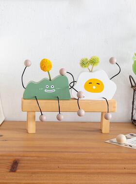 阿楹 可爱桌面电视柜小摆件吊脚娃娃办公室治愈置物架家居装饰品