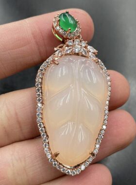 髓冰树雕刻绿精工吊坠 金枝玉叶玉玉坠玛瑙叶挂件白色镶嵌