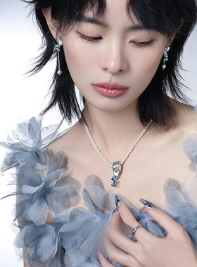 鱼头星星锁骨链女轻奢蓝色蝴蝶清冷感珍珠项链气质小巧设计感吊坠